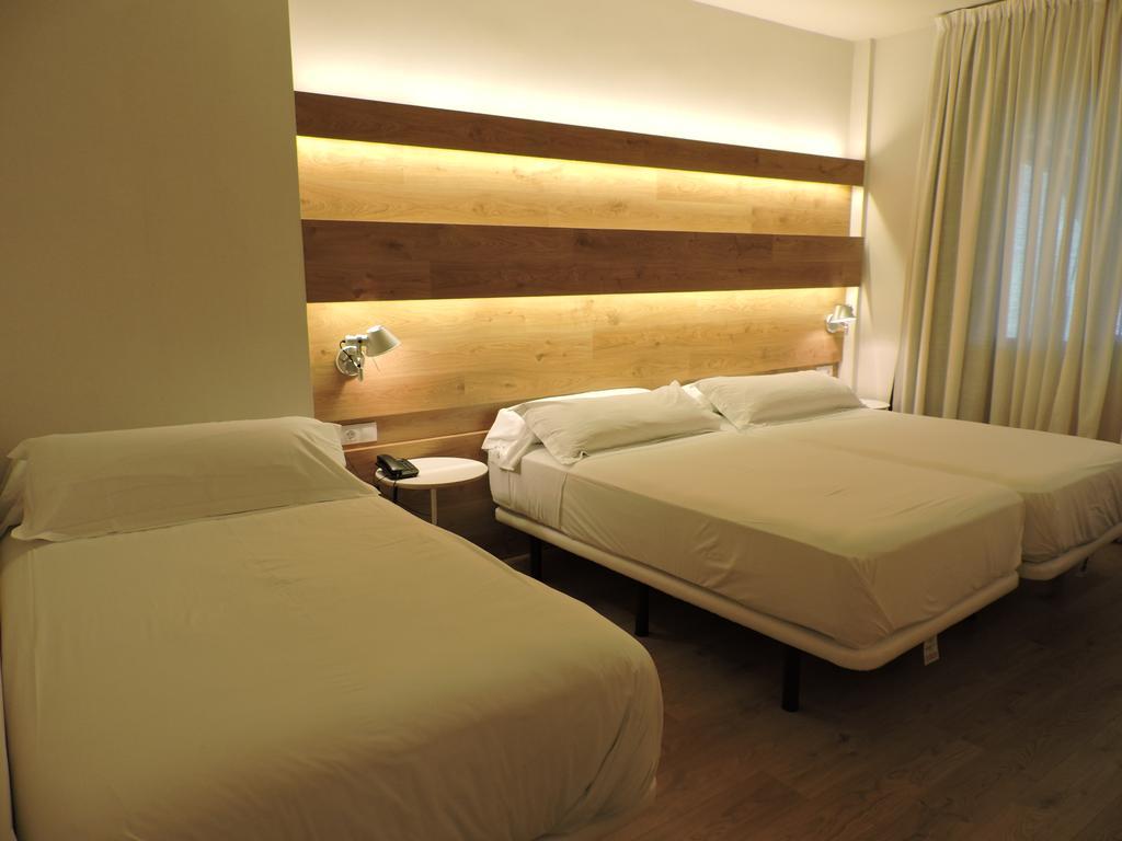 Hotel Las Yucas Atarfe Bagian luar foto